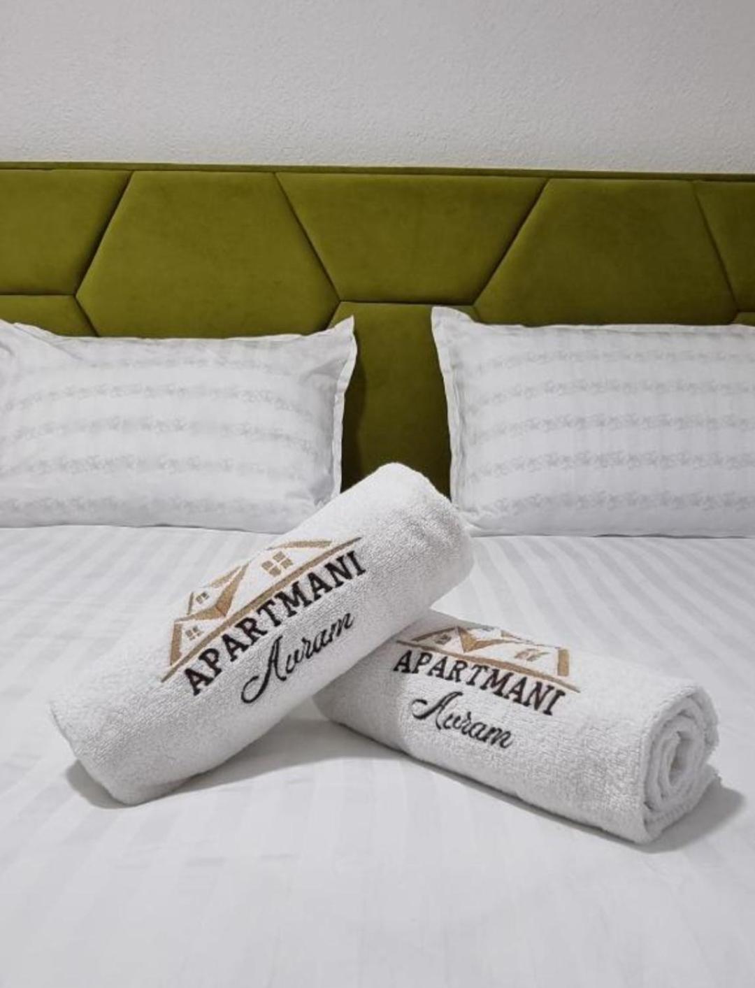 Apartman Avram Kotor Varos Quarto foto